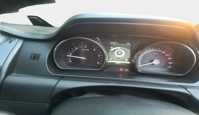 2018 Tata Hexa XTA 4X2 6 STR, Diesel, Automatic, 76,035 km, interior