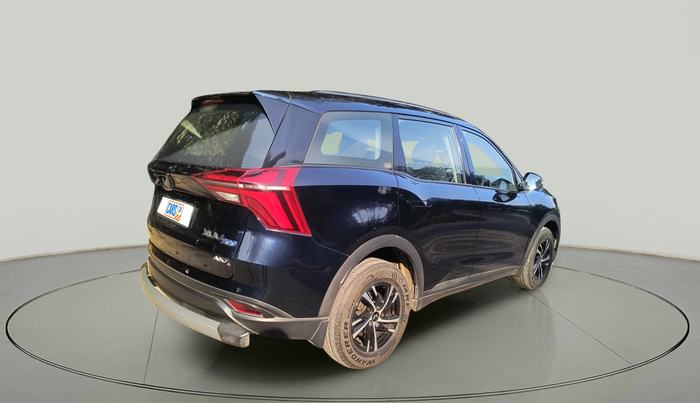 2024 Mahindra XUV700 MX Petrol MT 7 STR, Petrol, Manual, 36,321 km, exterior