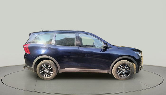 2024 Mahindra XUV700 MX Petrol MT 7 STR, Petrol, Manual, 36,321 km, exterior