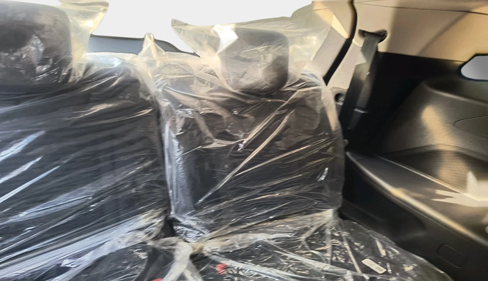 2024 Mahindra XUV700 MX Petrol MT 7 STR, Petrol, Manual, 36,321 km, interior