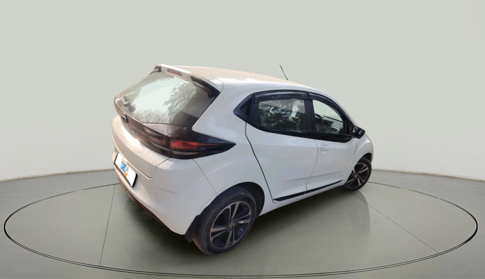 2022 Tata ALTROZ XZ PETROL, Petrol, Manual, 32,929 km, exterior