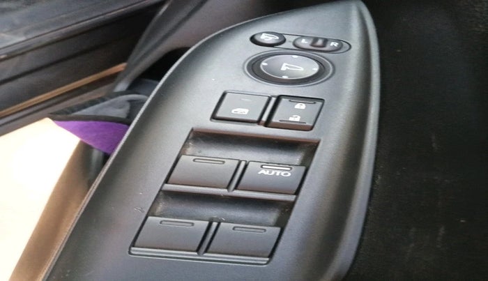 2021 Honda WR-V 1.2L I-VTEC VX MT, Petrol, Manual, 7,970 km, interior