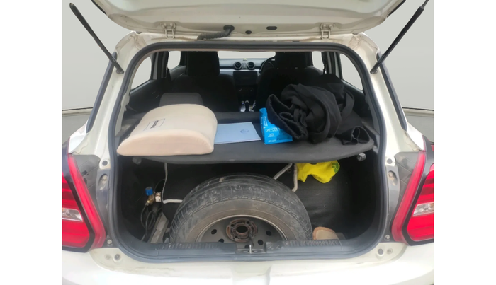 2022 Maruti Swift VXI, Petrol, Manual, 82,101 km, exterior