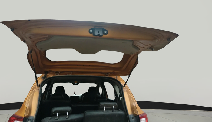 2020 Renault TRIBER RXZ, Petrol, Manual, 23,249 km, exterior