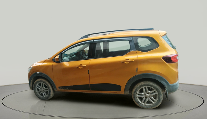 2020 Renault TRIBER RXZ, Petrol, Manual, 23,249 km, exterior