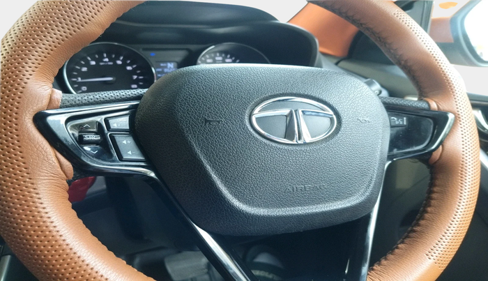 2018 Tata NEXON XZA PLUS DIESEL DUAL TONE, Diesel, Automatic, 95,223 km, interior