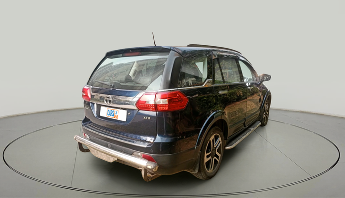 2017 Tata Hexa XTA 4X2 7 STR, Diesel, Automatic, 1,36,519 km, exterior