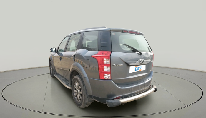 2016 Mahindra XUV500 W10 1.99, Diesel, Manual, 92,527 km, exterior