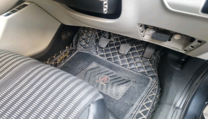 2023 KIA CARENS PRESTIGE 1.5 PETROL 7 STR, Petrol, Manual, 38,349 km, interior