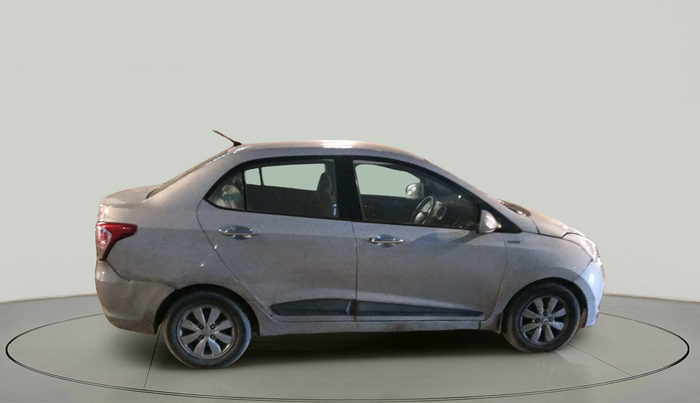 2015 Hyundai Xcent SX 1.2, Petrol, Manual, 2,20,106 km, exterior