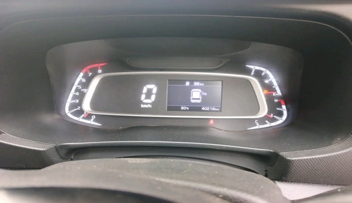 2023 KIA SONET HTK 1.2 PETROL MT, Petrol, Manual, 40,219 km, interior