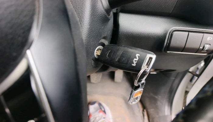 2023 KIA SONET HTK 1.2 PETROL MT, Petrol, Manual, 40,219 km, interior