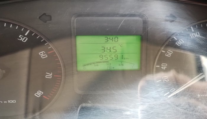 2013 Skoda Rapid AMBITION 1.6 MPI MT, Petrol, Manual, 95,591 km, interior