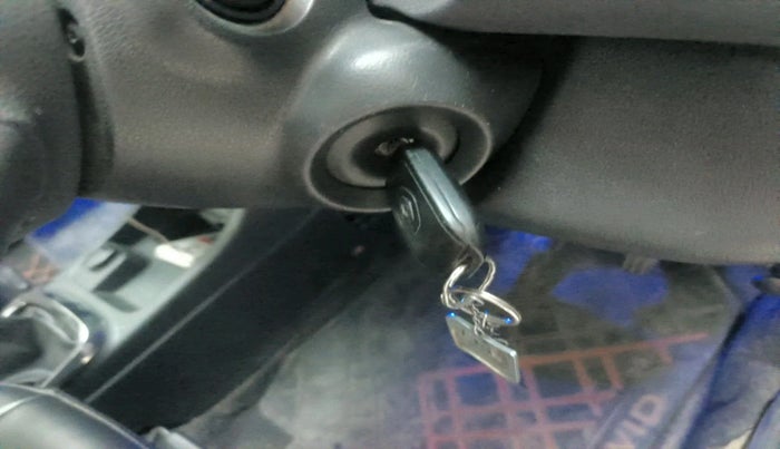 2016 Renault Kwid RXT 1.0, Petrol, Manual, 56,168 km, interior