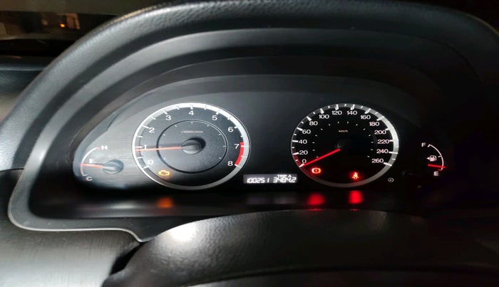 2011 Honda Accord 2.4L I-VTEC MT, Petrol, Manual, 1,00,251 km, interior