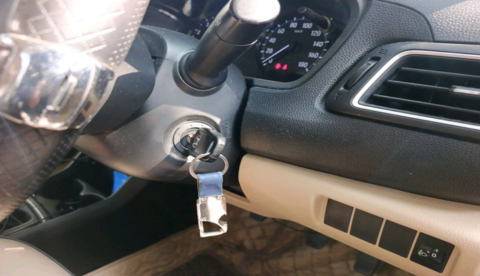 2023 Honda Amaze 1.2L I-VTEC S, Petrol, Manual, 73,298 km, interior