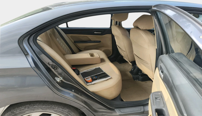 2018 Honda Amaze 1.2L I-VTEC V CVT, Petrol, Automatic, 82,428 km, interior