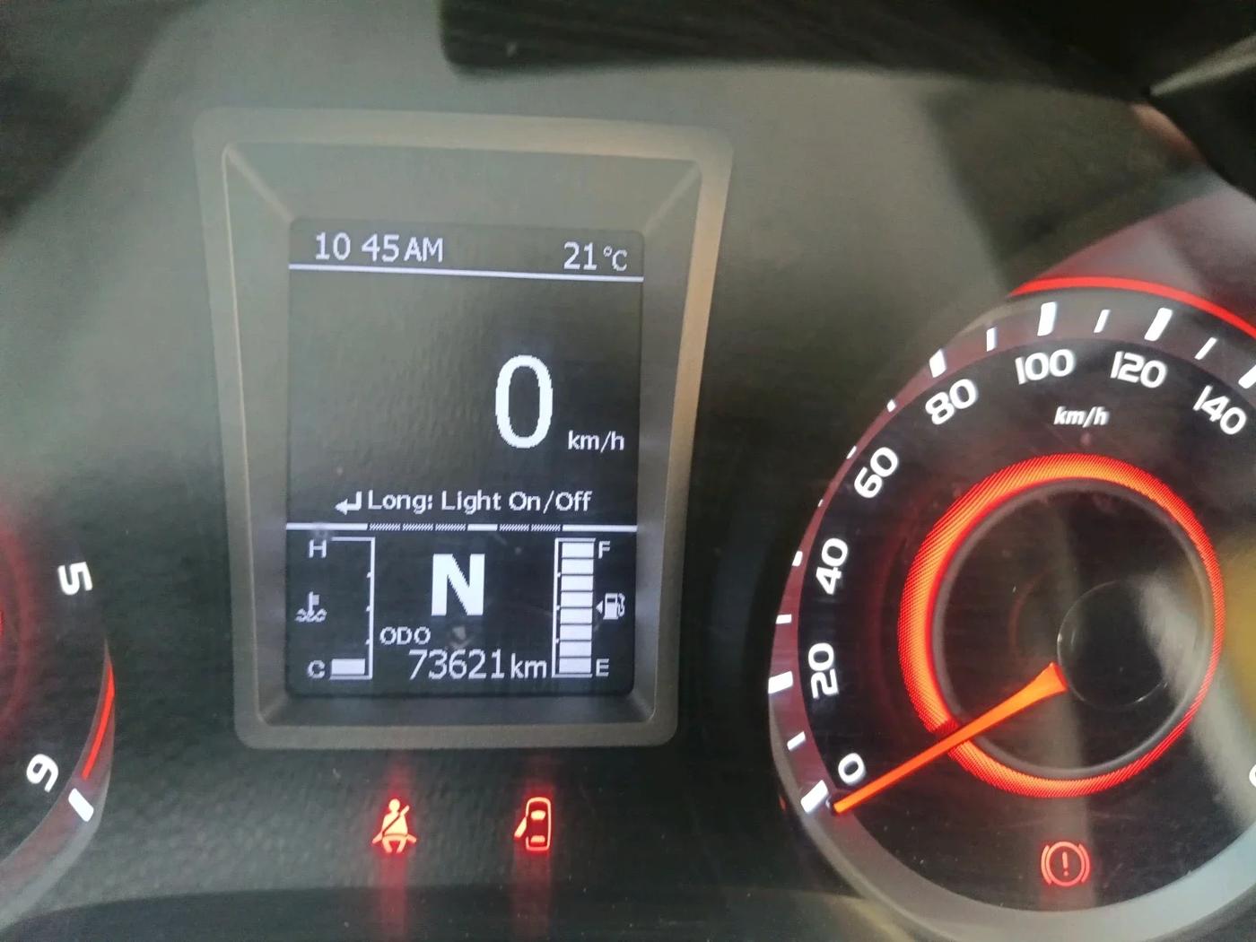 2022 Mahindra XUV300 W8 (O) 1.5 DIESEL AMT, Diesel, Automatic, 73,621 km, interior