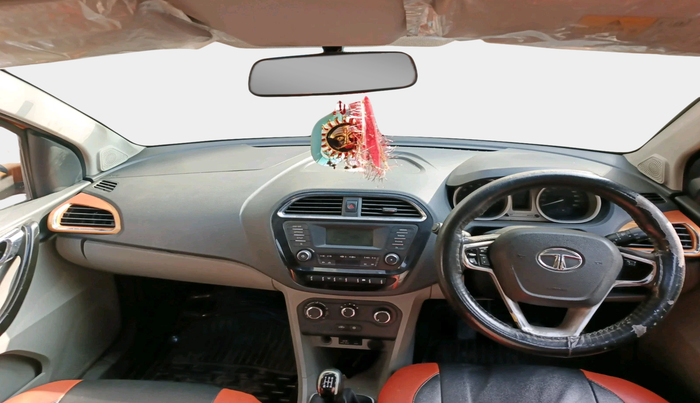 2016 Tata Tiago XZ DIESEL, Diesel, Manual, 67,609 km, interior