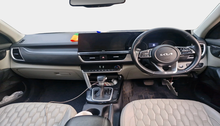 2022 KIA SELTOS HTX IVT 1.5 PETROL, Petrol, Automatic, 1,35,420 km, interior