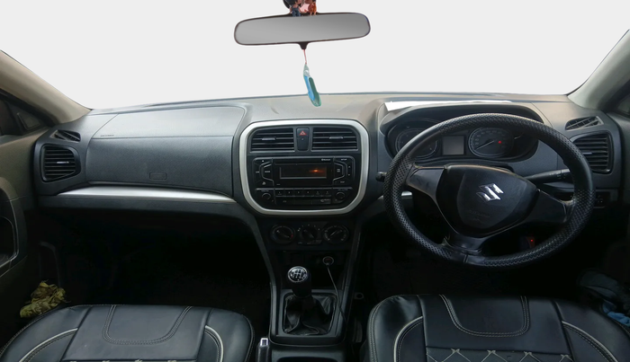 2018 Maruti Vitara Brezza VDI (O), Diesel, Manual, 91,198 km, interior