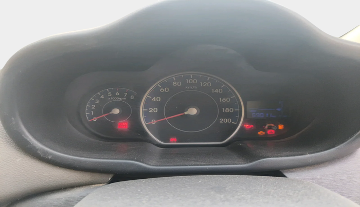 2012 Hyundai i10 MAGNA 1.1, Petrol, Manual, 69,011 km, interior