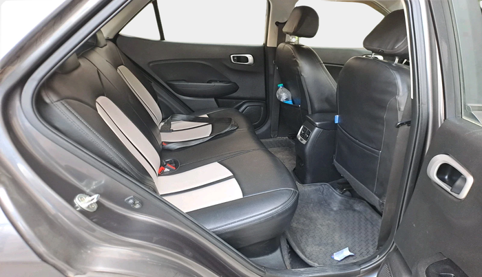 2020 Hyundai VENUE S 1.2, Petrol, Manual, 1,04,362 km, interior