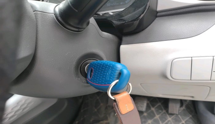 2022 Hyundai GRAND I10 NIOS SPORTZ 1.2 KAPPA VTVT, Petrol, Manual, 30,522 km, interior