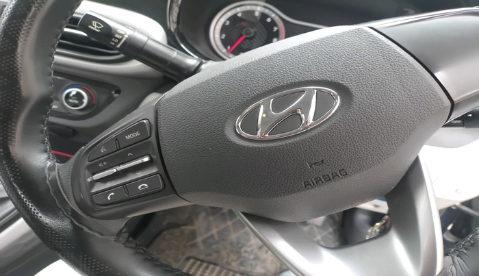 2022 Hyundai GRAND I10 NIOS SPORTZ 1.2 KAPPA VTVT, Petrol, Manual, 30,522 km, interior