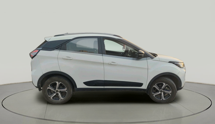 2021 Tata NEXON XZA PLUS (O) PETROL, Petrol, Automatic, 69,374 km, exterior