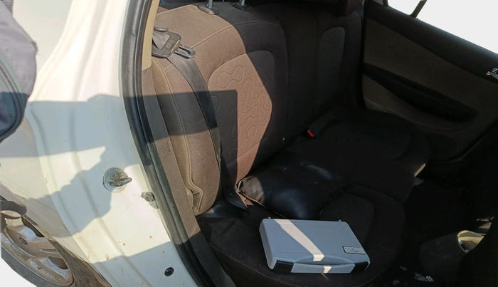 2010 Hyundai i20 SPORTZ 1.2, Petrol, Manual, 1,28,230 km, interior