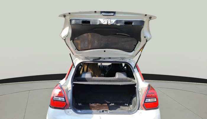 2020 Maruti Swift LXI, Petrol, Manual, 99,434 km, exterior