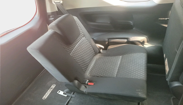 2018 Toyota Innova Crysta 2.4 GX 7 STR, Diesel, Manual, 64,032 km, interior