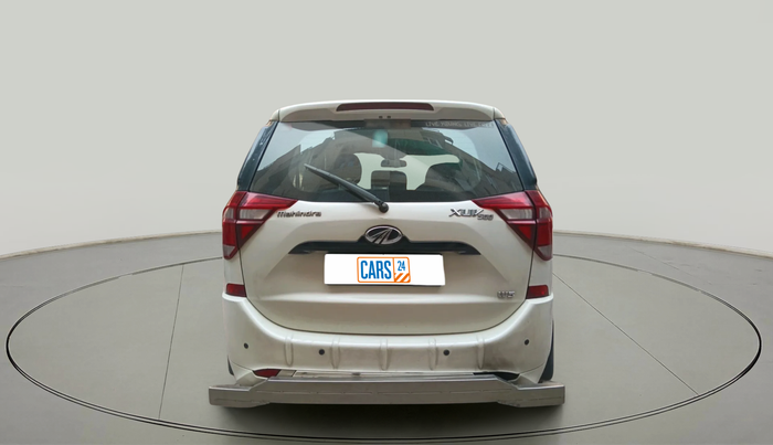 2018 Mahindra XUV500 W5, Diesel, Manual, 1,91,748 km, exterior