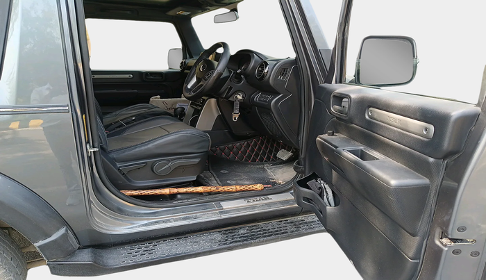 2021 Mahindra Thar LX PETROL HT 4WD AT, Petrol, Automatic, 31,076 km, interior