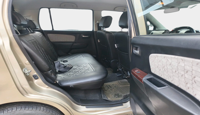 2016 Maruti Wagon R 1.0 VXI OPT, Petrol, Manual, 42,734 km, interior