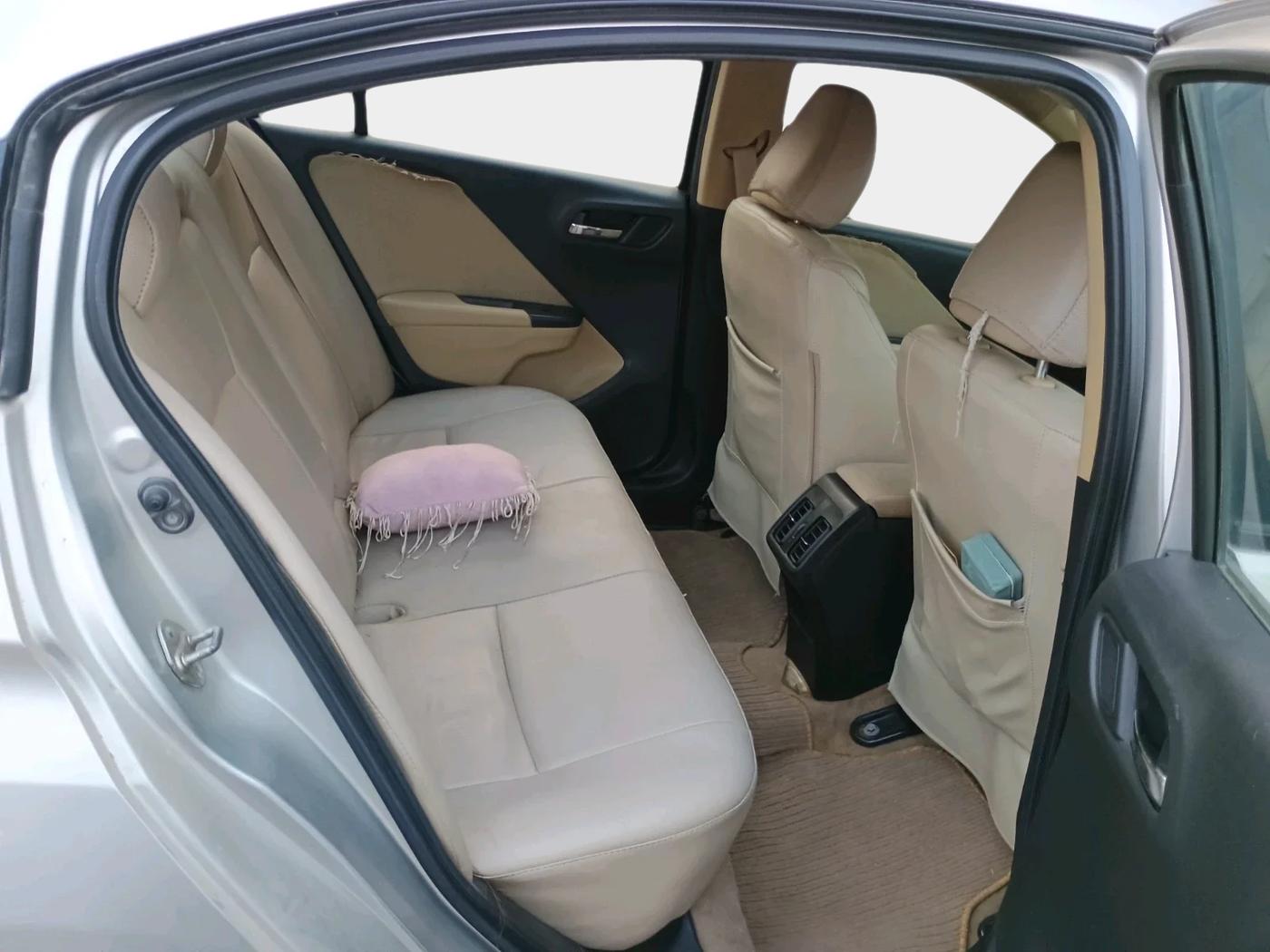 2017 Honda City 1.5L I-DTEC SV, Diesel, Manual, 2,32,495 km, interior