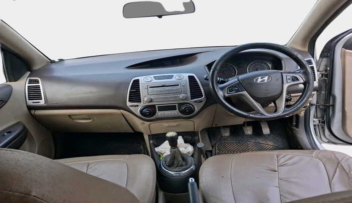2010 Hyundai i20 ASTA 1.2, Petrol, Manual, 1,45,682 km, interior