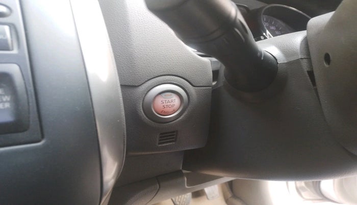 2014 Nissan Sunny XV PETROL, Petrol, Manual, 1,02,326 km, interior