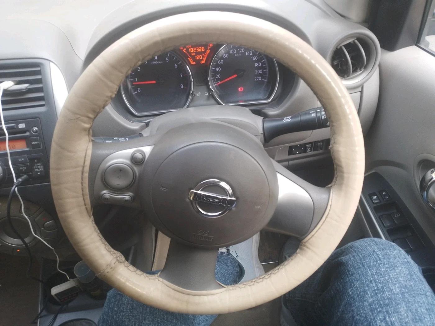 2014 Nissan Sunny XV PETROL, Petrol, Manual, 1,02,326 km, interior