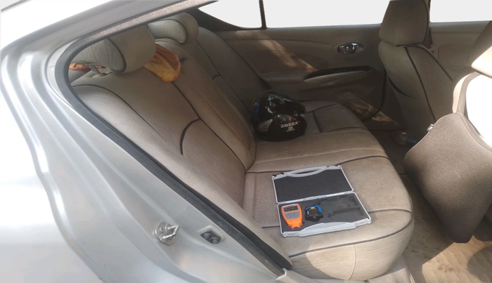 2014 Nissan Sunny XV PETROL, Petrol, Manual, 1,02,326 km, interior