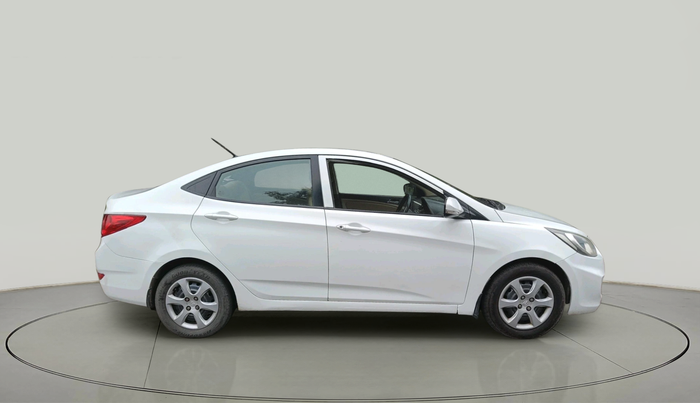 2011 Hyundai Verna FLUIDIC 1.6 VTVT EX, Petrol, Manual, 2,97,332 km, exterior