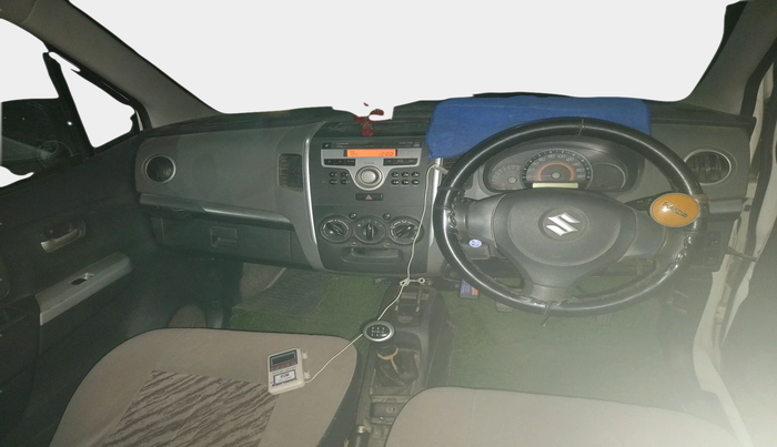2011 Maruti Wagon R 1.0 VXI, Petrol, Manual, 87,743 km, interior