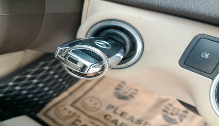 2013 Mercedes Benz C Class 200 CGI AVANTGARDE, Petrol, Automatic, 23,402 km, interior