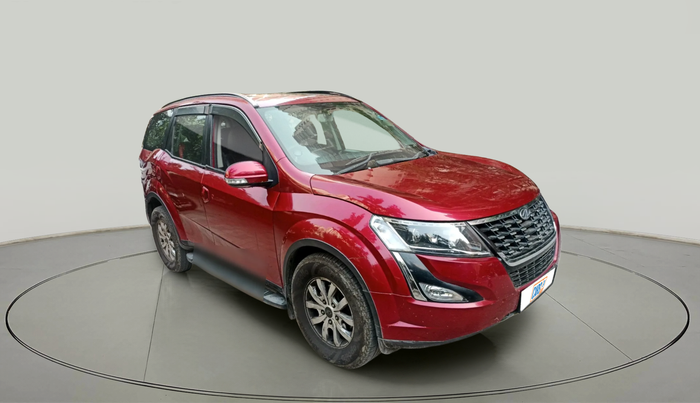 2018 Mahindra XUV500 W9, Diesel, Manual, 86,893 km, exterior