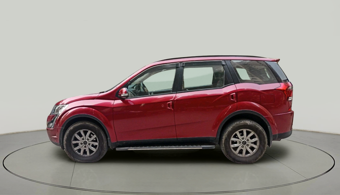 2018 Mahindra XUV500 W9, Diesel, Manual, 86,893 km, exterior