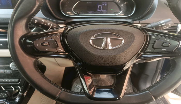 2023 Tata NEXON XZ PLUS LUXURY SUNROOF PETROL, Petrol, Manual, 17,984 km, interior