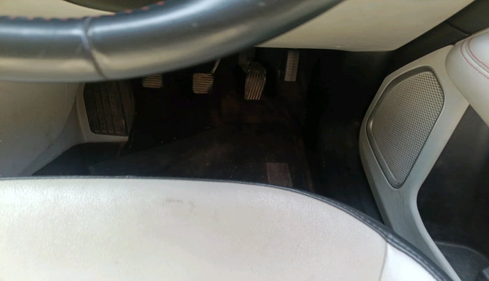 2019 Jeep Compass LIMITED PLUS DIESEL, Diesel, Manual, 90,765 km, interior