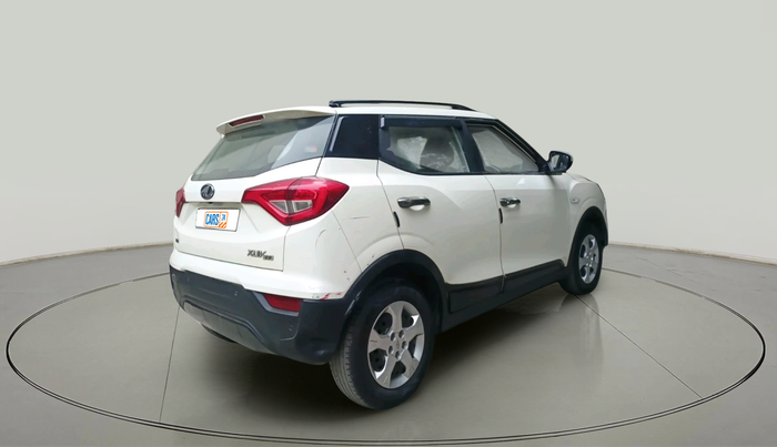 2019 Mahindra XUV300 W6 1.2 PETROL, Petrol, Manual, 50,911 km, exterior