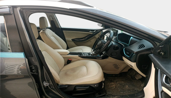 2022 Tata NEXON EV XZ PLUS LUX, Electric, Automatic, 98,520 km, interior